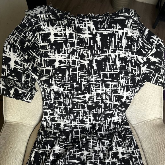 Black/White, Ruffled Tunic | Alfani (Size: M) - Picture 2 of 8